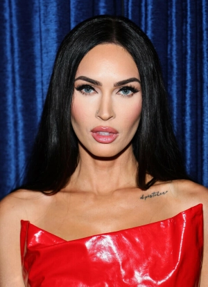 300px_megan-fox_439.webp