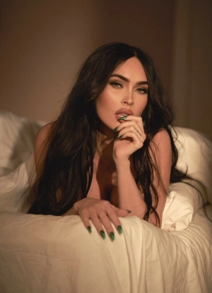 300px_megan-fox_703.webp