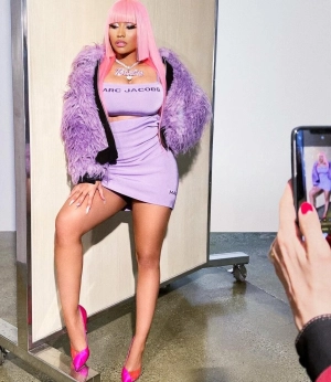 300px_nicki-minaj_12.webp