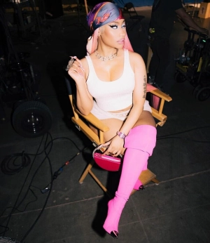 300px_nicki-minaj_446.webp