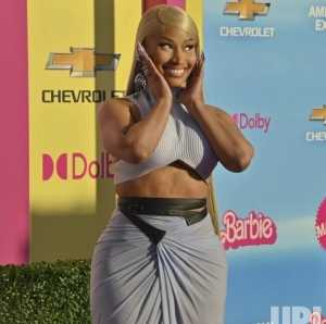 300px_nicki-minaj_454.webp