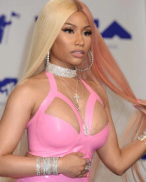 300px_nicki-minaj_56.webp