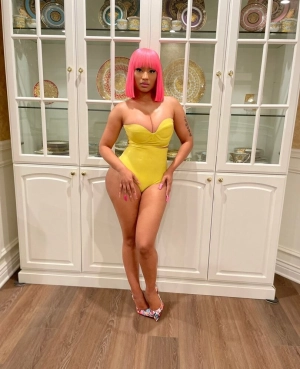 300px_nicki-minaj_62.webp