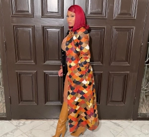 300px_nicki-minaj_65.webp