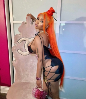 300px_nicki-minaj_78.webp