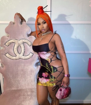 300px_nicki-minaj_79.webp