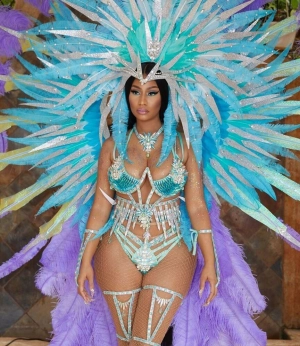 300px_nicki-minaj_89.webp