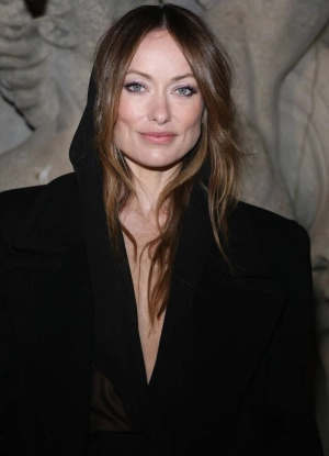 300px_olivia-wilde_386.webp