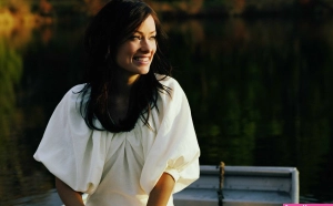 300px_olivia-wilde_91.webp