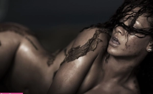 300px_rihanna_1021.webp