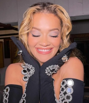 300px_rita-ora_1133.webp