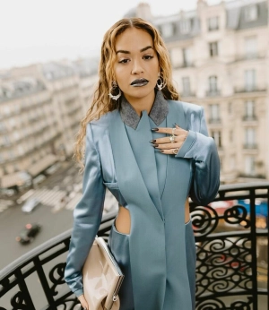 300px_rita-ora_1351.webp