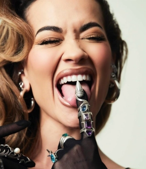 300px_rita-ora_1398.webp