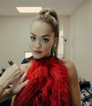 300px_rita-ora_845.webp