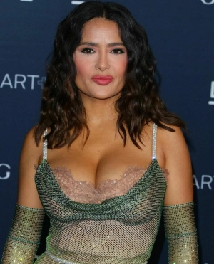 300px_salma-hayek_653.webp