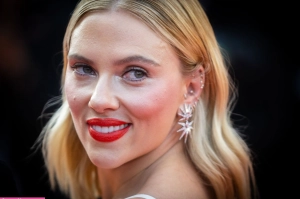 300px_scarlett-johansson_1180.webp