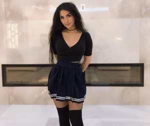 300px_sssniperwolf_126.webp