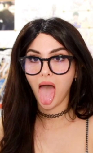 300px_sssniperwolf_26.webp